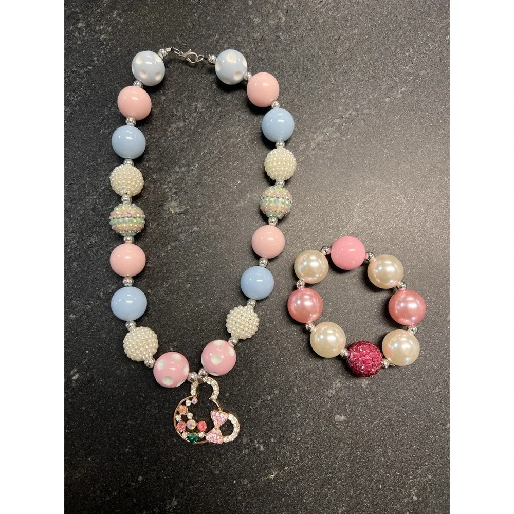 Girls Jewelry Lot 13pc Beaded‎ Necklaces Bracelets Hello Kitty Frozen)